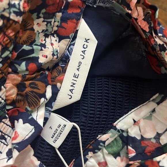 Janie and Jack The Hannah Floral Smocked Puff-Sleeved Dress, size 7 - Picture 4 of 9